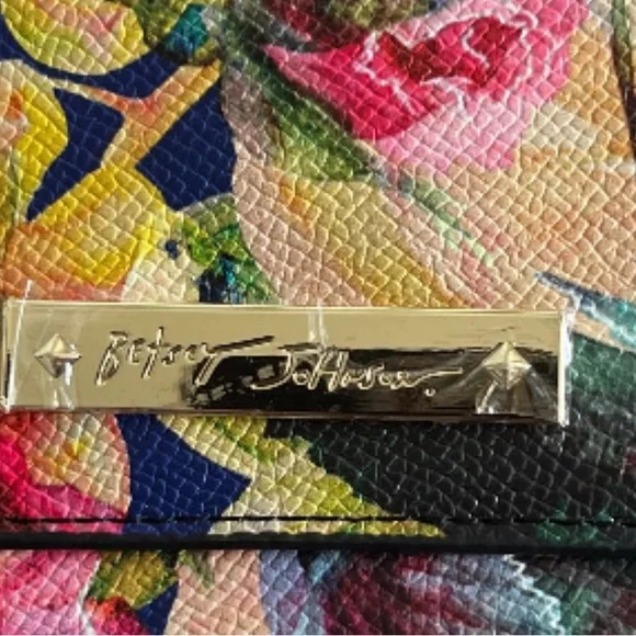 Betsey Johnson Cardholder Wallet and Black Hat with Yellow Pom Pom - Gift Boxed - Picture 4 of 8